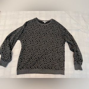 She + Sky Leopard sweatshirt with cute details